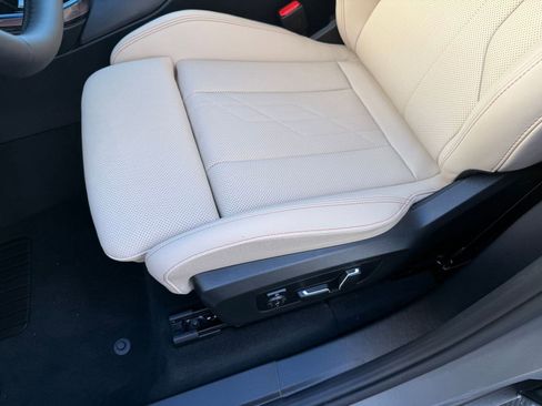 New 2026 BMW X3 xDrive30 w/ Premium Package image 12