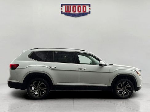 Used 2021 Volkswagen Atlas SEL Premium AWD/4WD image 2