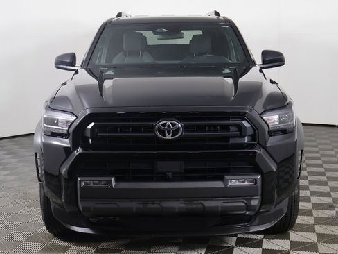 Used 2025 Toyota 4Runner SR5 image 10