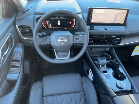 New 2026 Nissan Rogue Platinum w/ Platinum Premium Package image 28