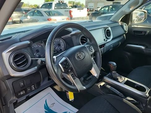 Used 2023 Toyota Tacoma 4x4 Double Cab w/ Trail Edition image 3