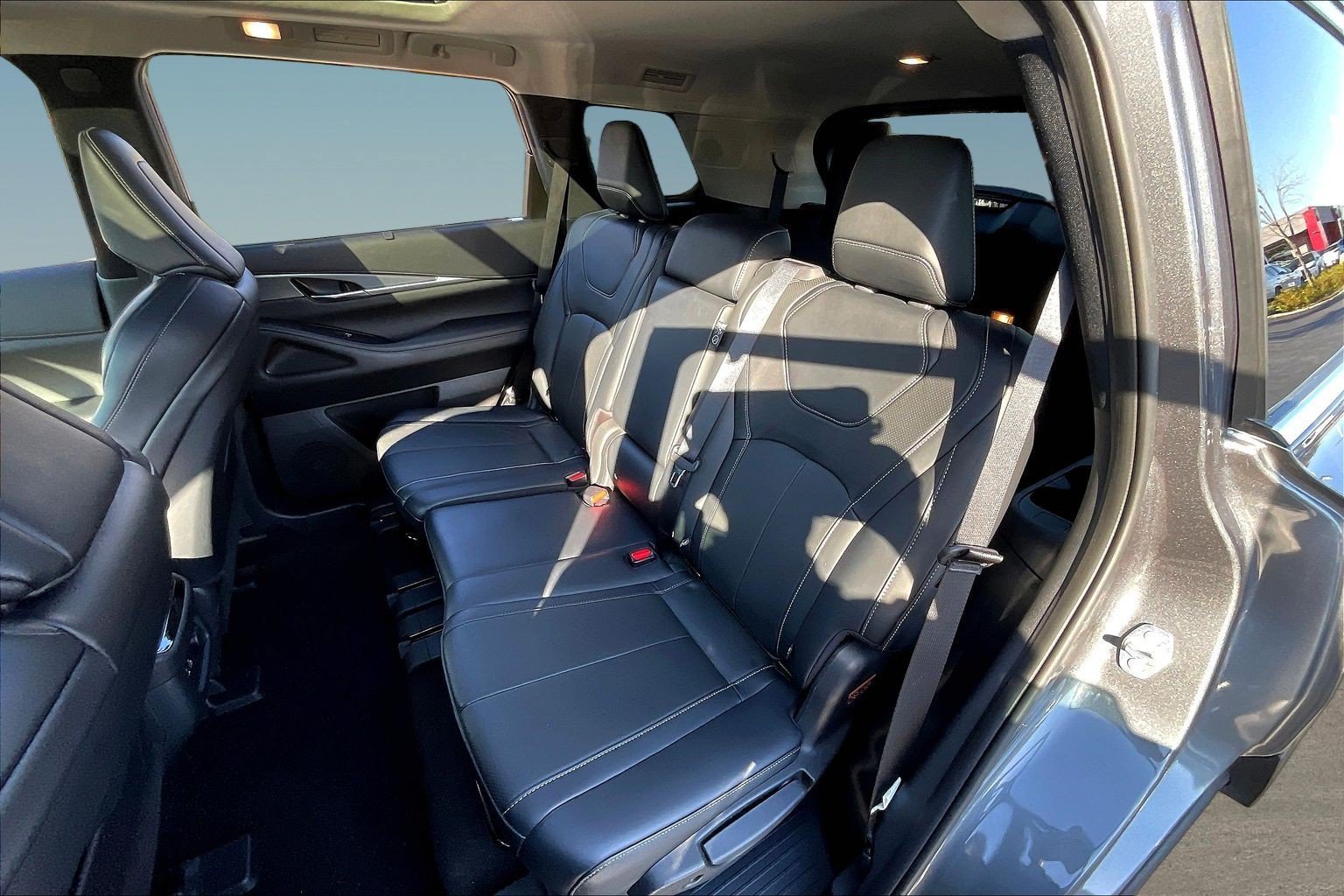 Certified 2023 INFINITI QX60 Luxe w/ Cargo Package AWD/4WD image 21