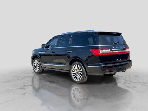 Used 2019 Lincoln Navigator Reserve AWD/4WD image 4