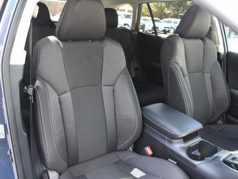 Used 2025 Subaru Outback Premium AWD/4WD image 27