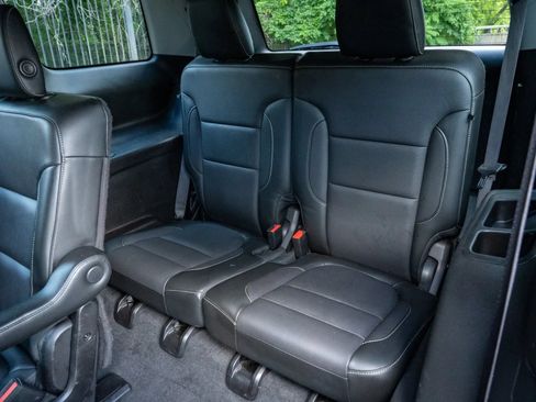 Used 2019 GMC Acadia SLT AWD/4WD image 14