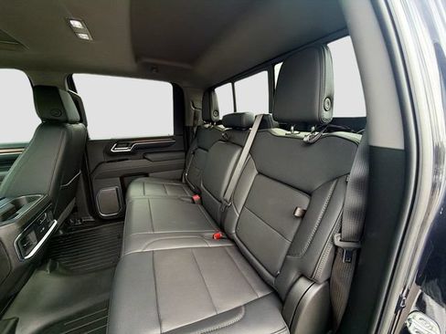 Used 2025 GMC Sierra 2500 Denali w/ Denali Reserve Package AWD/4WD image 18