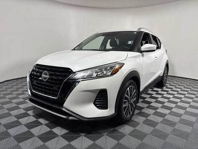 Used 2023 Nissan Kicks SV