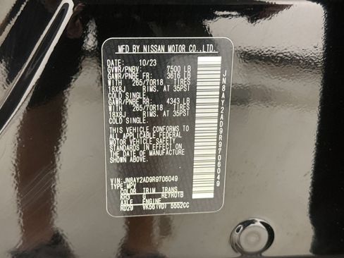 Used 2024 Nissan Armada SV AWD/4WD image 23