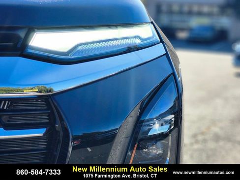 Used 2025 Chevrolet Equinox LT image 10