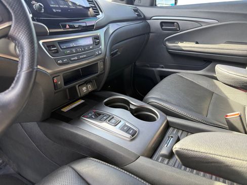 Certified 2023 Honda Passport EX-L image 13