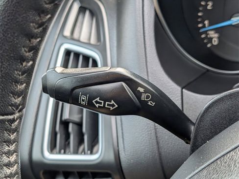 Certified 2017 Ford Focus Titanium w/ Titanium Technology Package image 26