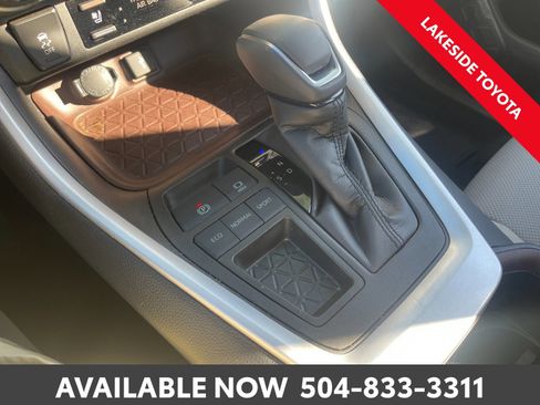 Certified 2022 Toyota RAV4 Limited image 32