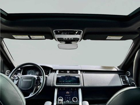 Used 2018 Land Rover Range Rover Sport HSE image 40