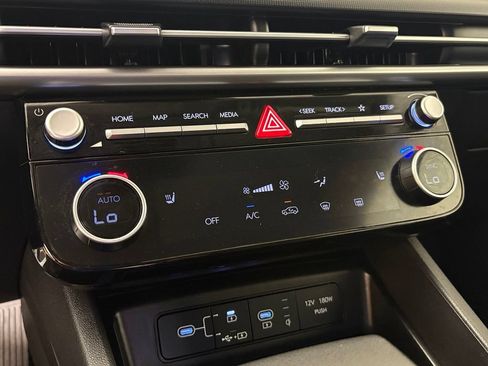 Used 2025 Hyundai Tucson SEL FWD image 32