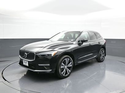 Used 2022 Volvo XC60 B5 Inscription w/ Advanced Package