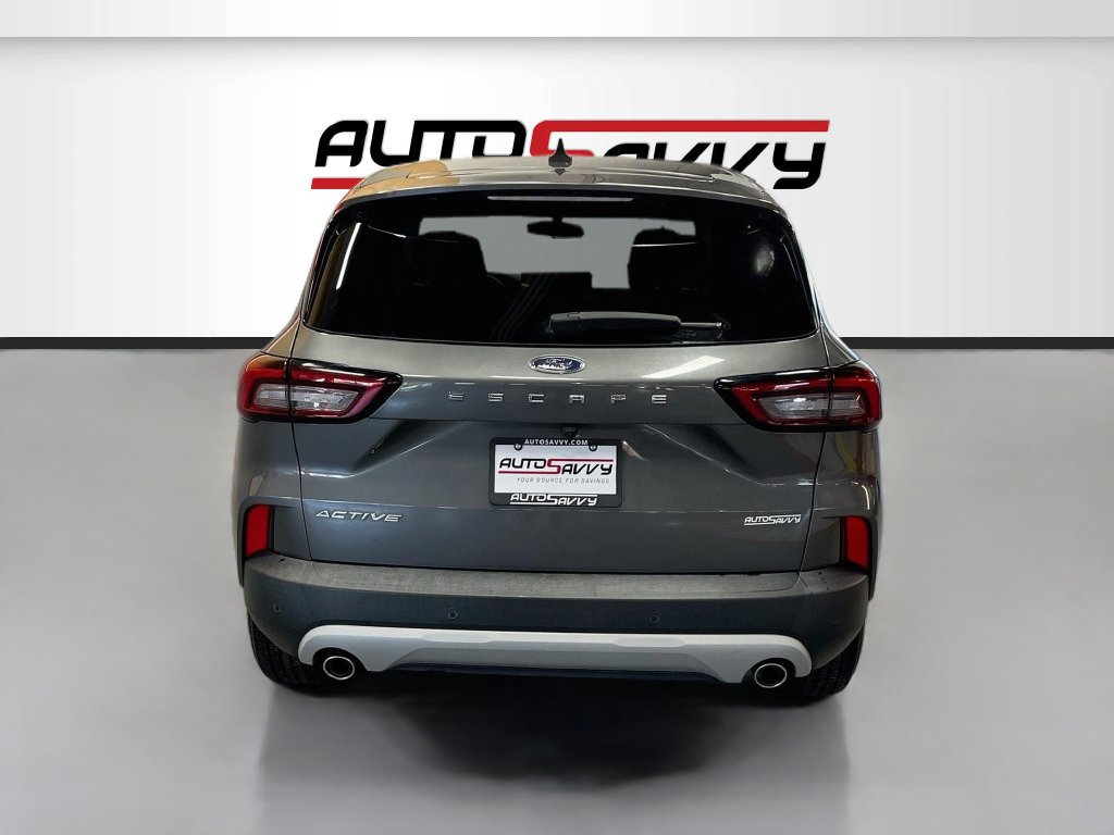 Used 2023 Ford Escape Active w/ Tech Pack #2 FWD image 6