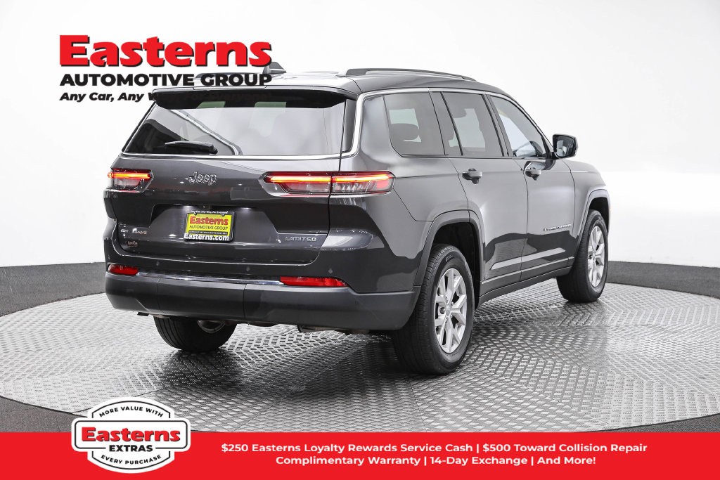 Used 2022 Jeep Grand Cherokee L Limited AWD/4WD image 6