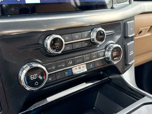 Used 2021 Ford F150 Lariat w/ Equipment Group 502A High AWD/4WD image 16
