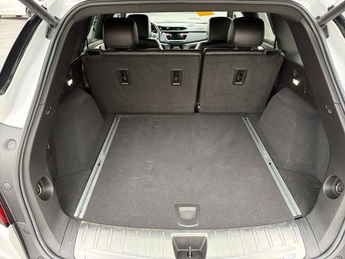 Used 2022 Cadillac XT5 Premium Luxury w/ LPO, Radiant Package image 32