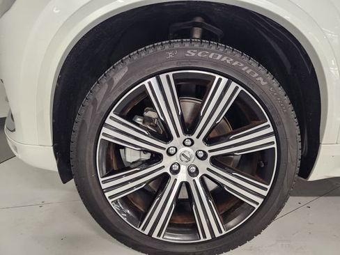 Used 2022 Volvo XC90 T8 Inscription Expression w/ Advanced Package AWD/4WD image 8