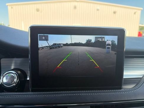 Used 2022 Lincoln Corsair FWD image 24