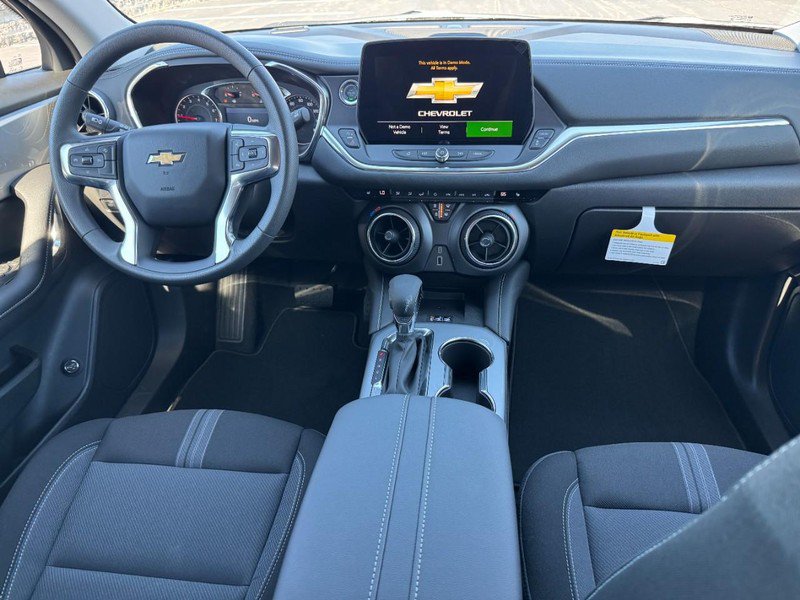 New 2026 Chevrolet Blazer LT w/ Convenience Package AWD/4WD image 7
