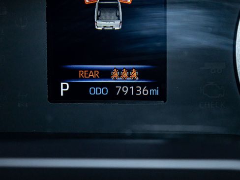 Used 2022 Toyota Tundra SR5 w/ Convenience Package image 21