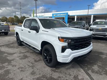 New 2026 Chevrolet Silverado 1500 Custom w/ Turbomax Blackout Package