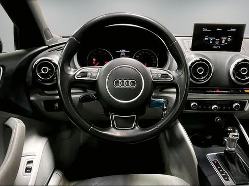 Used 2016 Audi A3 1.8T Premium image 10