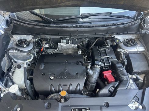 Used 2012 Mitsubishi Outlander Sport SE AWD/4WD image 14