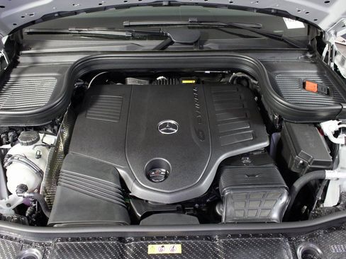 Certified 2025 Mercedes-Benz GLE 450 4MATIC image 35