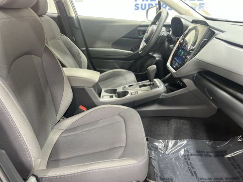 Used 2025 Subaru Crosstrek 2.5i Premium AWD/4WD image 24