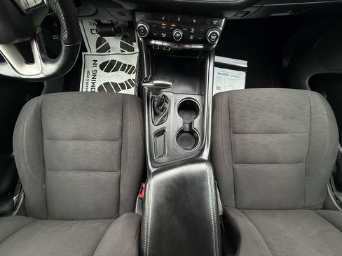 Used 2023 Dodge Durango SXT RWD image 23