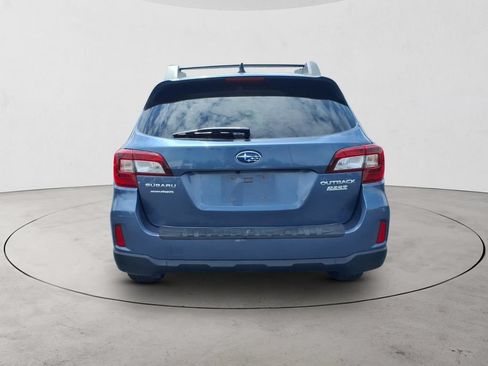 Used 2016 Subaru Outback 2.5i Premium AWD/4WD image 6