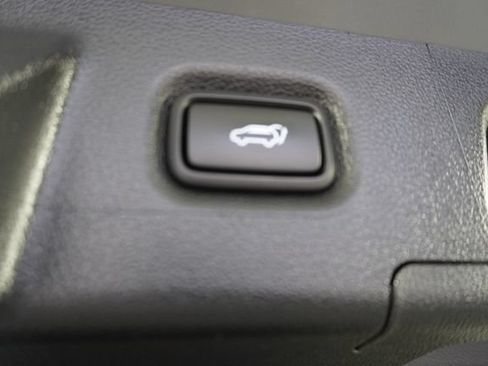 Used 2022 Hyundai Santa Fe Limited FWD image 37