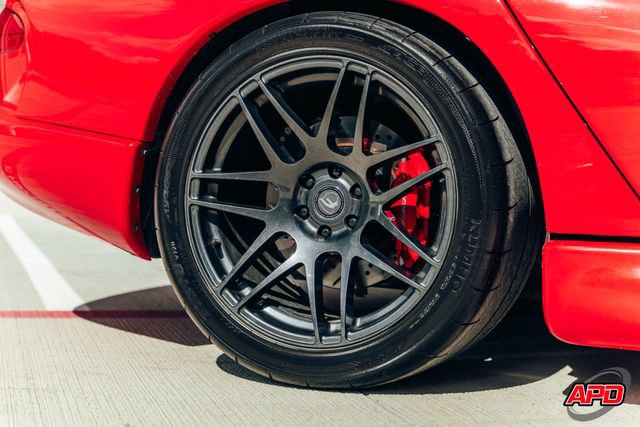Used 1997 Dodge Viper GTS RWD image 35