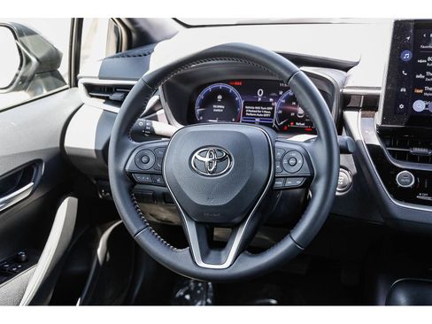 Used 2026 Toyota Corolla SE FWD image 14