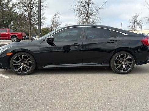 Used 2019 Honda Civic Sport image 2