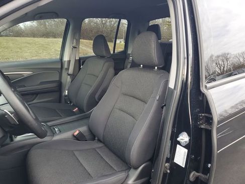 Used 2023 Honda Ridgeline Sport image 19