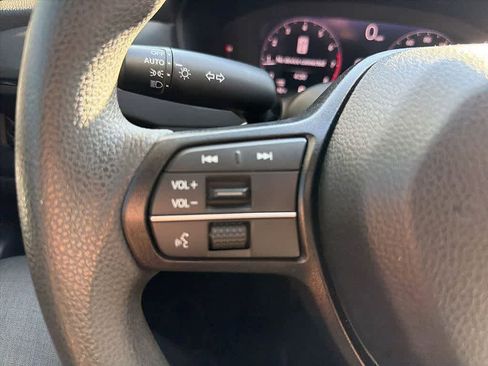 Used 2024 Honda Accord EX image 22