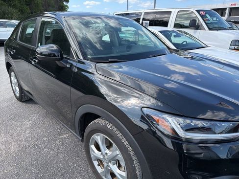 Used 2025 Honda HR-V LX image 9