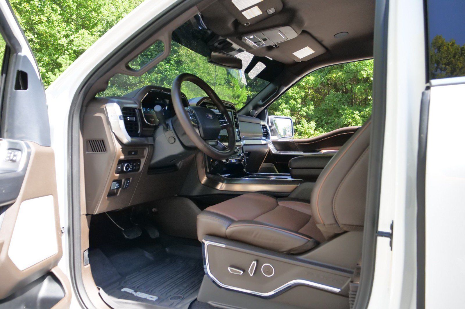Used 2026 Ford F150 King Ranch w/ Equipment Group 601A High AWD/4WD image 30