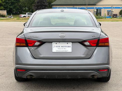Used 2024 Nissan Altima 2.5 SV FWD image 37