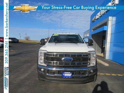 Used 2024 Ford F550 4x4 Regular Cab Super Duty w/ XLT Value Package image 8