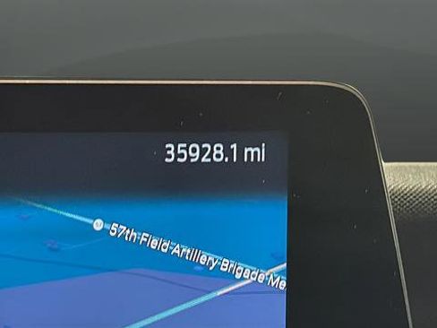 Used 2025 Ford Expedition Platinum image 10