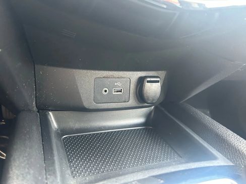 Used 2020 Nissan Rogue Sport S image 10