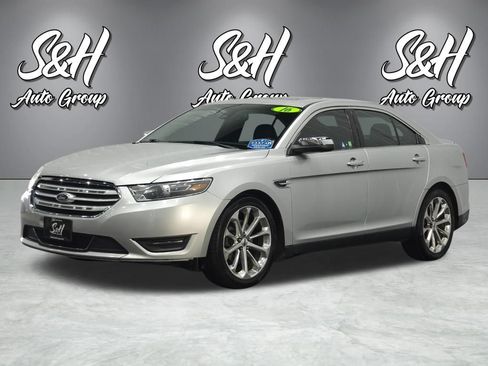 Used 2016 Ford Taurus Limited w/ Equipment Group 301A AWD/4WD image 20