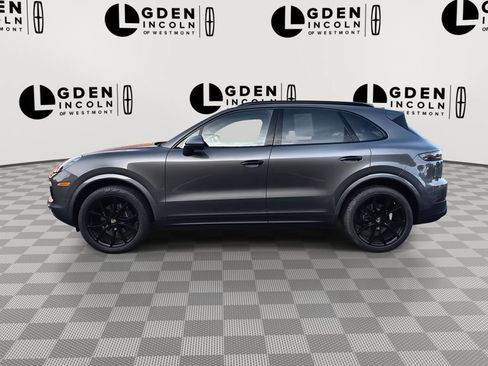 Used 2020 Porsche Cayenne AWD/4WD image 5