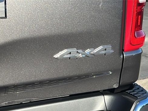 New 2025 RAM 1500 Laramie image 12