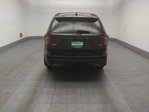 Used 2017 Ford Explorer Sport w/ Equipment Group 401A AWD/4WD image 6